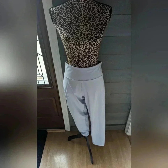 Tek Gear Ultrastretch Women's High Waisted Side Pocket Full Length Leggings  EUC - Picture 2 of 10